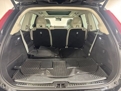 Used 2023 Volvo XC90 B5 Core w/ Climate Package AWD/4WD image 31