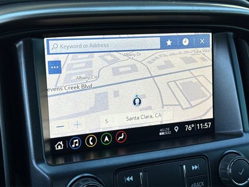 Used 2020 Chevrolet Colorado Z71 w/ Z71 Midnight Edition image 17