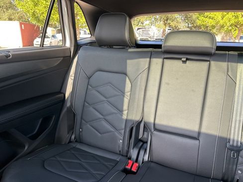 New 2026 Volkswagen Atlas Cross Sport SE FWD image 12