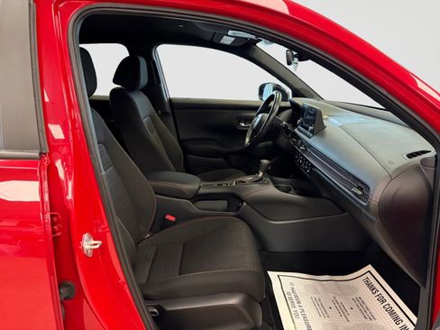 Used 2025 Honda HR-V Sport image 20