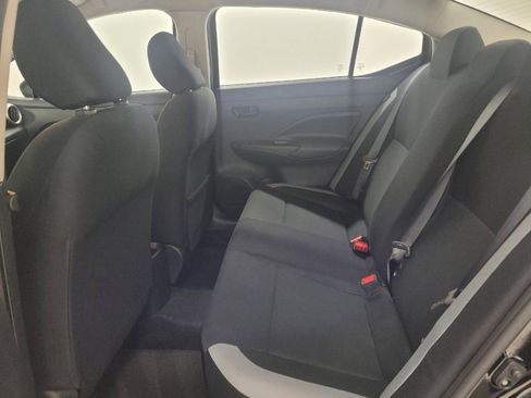 Used 2025 Nissan Versa S w/ Trunk Package FWD image 18