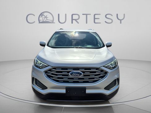 Used 2019 Ford Edge SEL w/ Equipment Group 201A FWD image 8