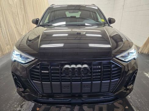 Used 2025 Audi Q3 2.0T Premium w/ Convenience Package image 4