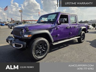 New 2026 Jeep Gladiator Sport