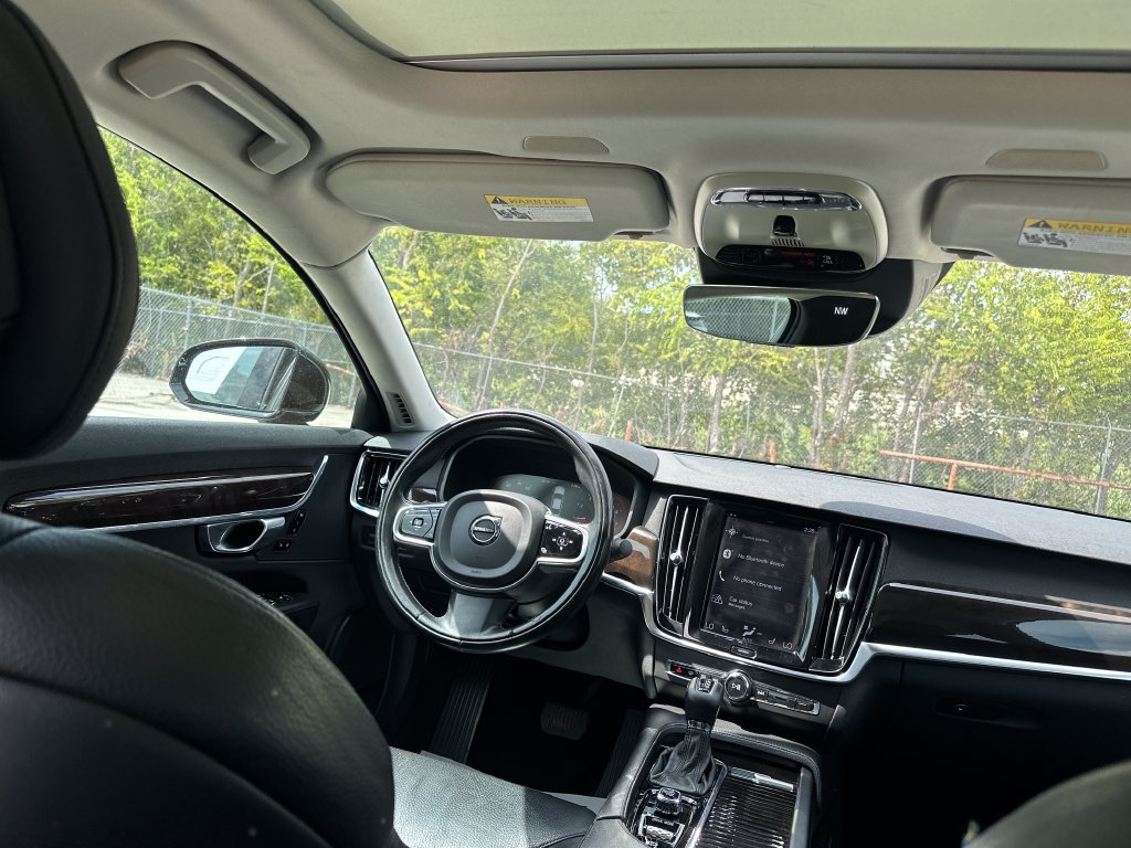 Used 2018 Volvo S90 T5 Momentum w/ Convenience Package FWD image 25