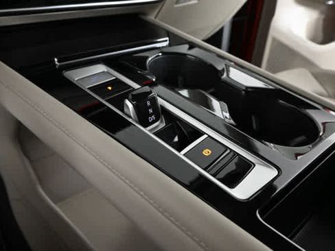 Used 2024 Volkswagen Atlas SEL Premium R-Line AWD/4WD image 30