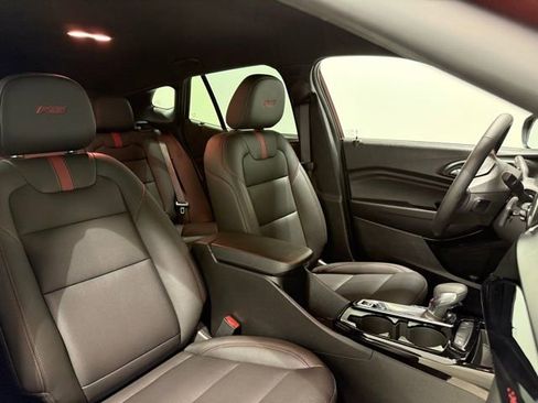 Certified 2025 Chevrolet Trax RS w/ Driver Confidence Package image 27