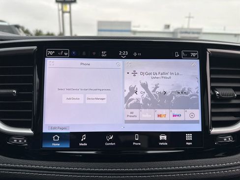 New 2026 Chrysler Pacifica Select image 9