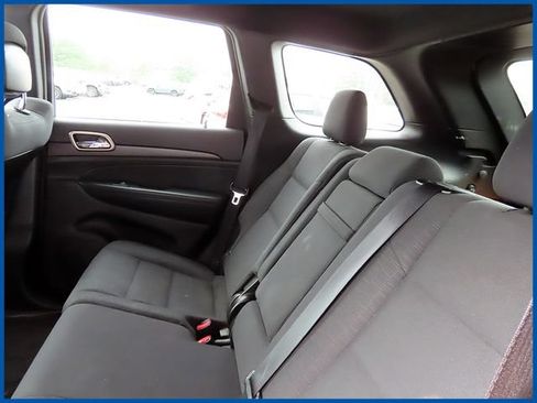 Used 2015 Jeep Grand Cherokee Laredo w/ Quick Order Package 23E AWD/4WD image 10