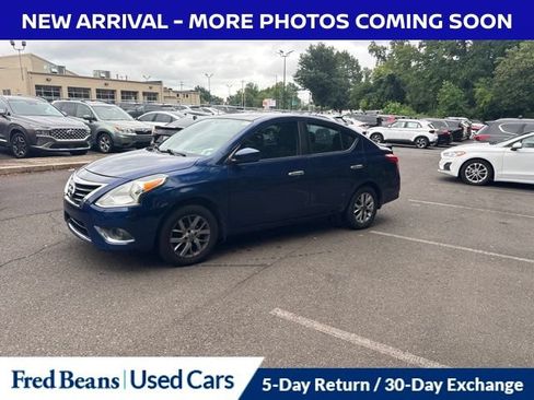 Used 2019 Nissan Versa SV w/ SV Special Edition Package FWD image 6