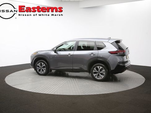 Used 2022 Nissan Rogue SV AWD/4WD image 61