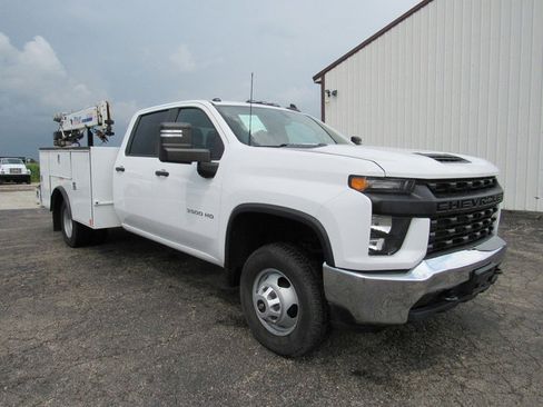 Used 2023 Chevrolet Silverado 3500 W/T w/ WT Convenience Package AWD/4WD image 9