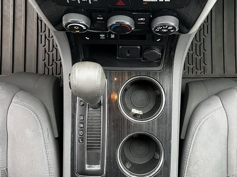 Used 2016 Chevrolet Traverse LT image 23