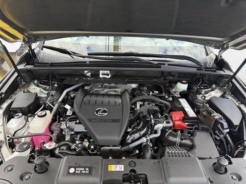 Used 2022 Lexus NX 350 Premium image 32