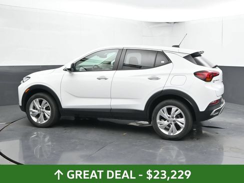 Used 2025 Buick Encore GX Preferred AWD/4WD image 10