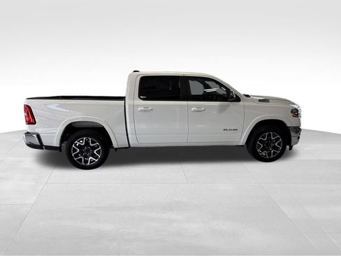 Used 2026 RAM 1500 Laramie AWD/4WD image 7