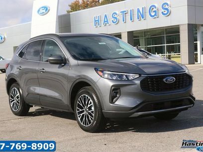 New 2025 Ford Escape SE