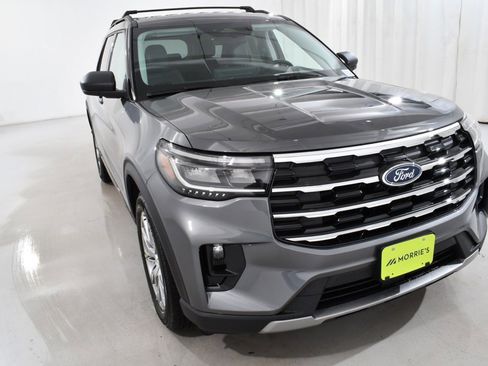 New 2026 Ford Explorer Active image 4