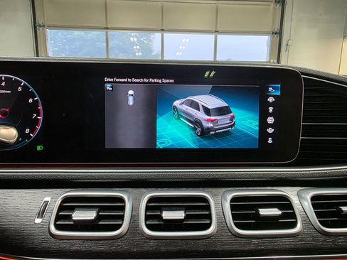 Used 2020 Mercedes-Benz GLE 580 4MATIC image 36