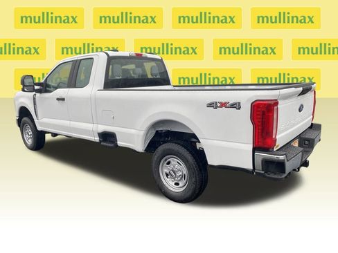New 2026 Ford F350 XL w/ XL Chrome Package image 5