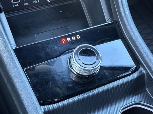 Used 2025 Jeep Grand Cherokee Laredo X w/ Luxury Tech Group I image 21