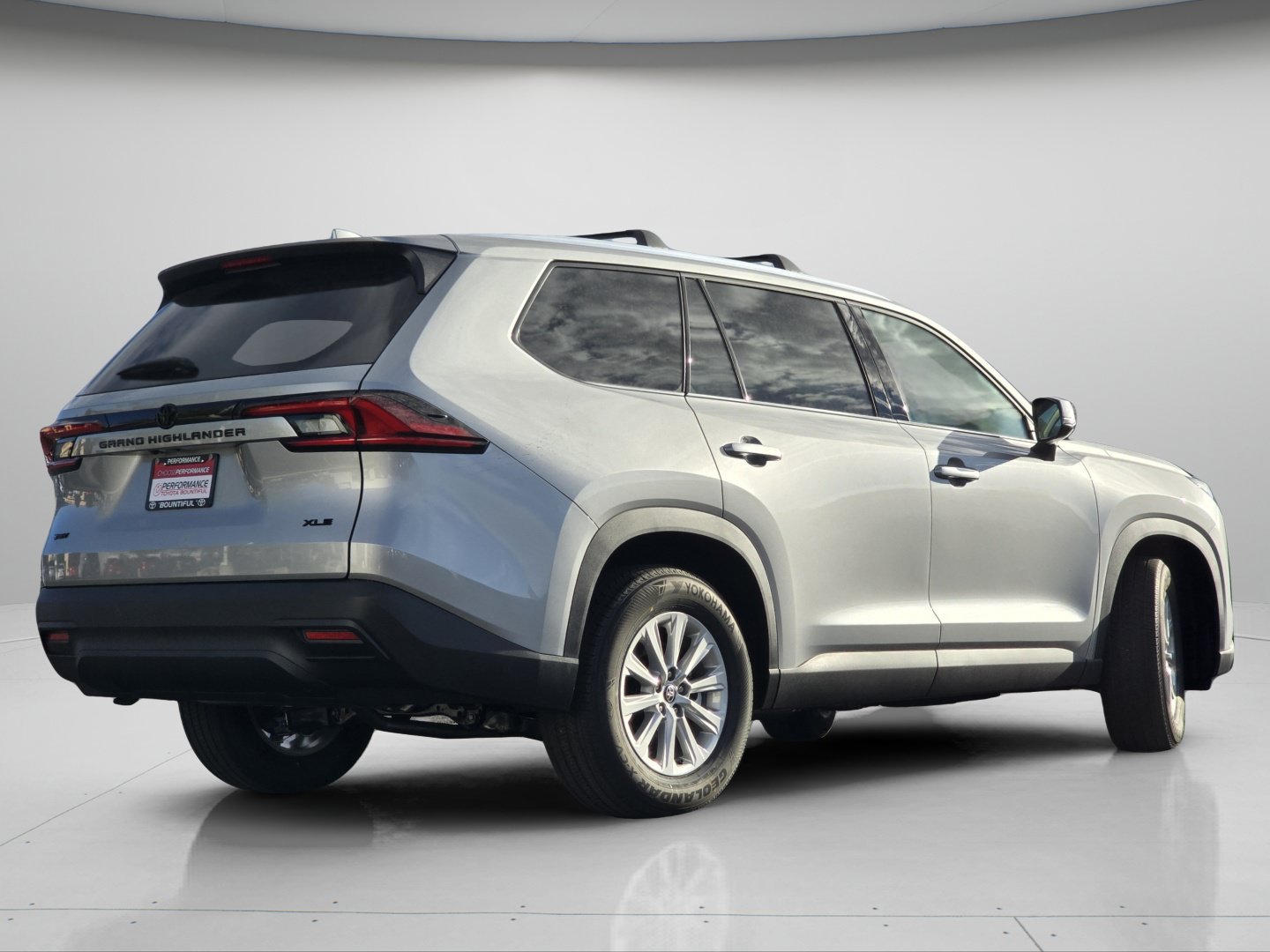 New 2026 Toyota Grand Highlander XLE FWD image 24