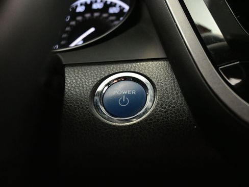 Used 2024 Toyota Camry SE w/ Convenience Package image 22