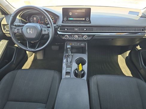 Used 2024 Honda Civic EX image 9