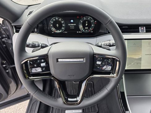 New 2026 Land Rover Range Rover Evoque S image 15