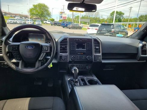Used 2016 Ford F150 XLT w/ Equipment Group 301A Mid AWD/4WD image 10