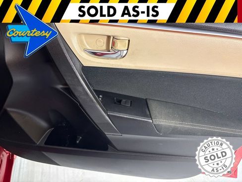 Used 2016 Toyota Corolla LE FWD image 13