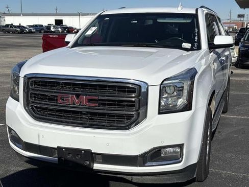 Used 2020 GMC Yukon XL SLT AWD/4WD image 2