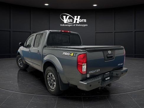 Used 2016 Nissan Frontier PRO-4X AWD/4WD image 5