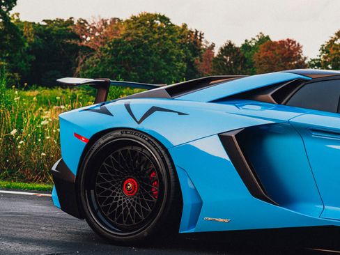 Used 2016 Lamborghini Aventador LP 750-4 Superveloce image 22