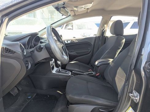 Used 2015 Ford Fiesta SE image 13