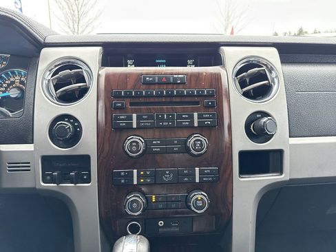 Used 2012 Ford F150 Lariat w/ Lariat Chrome Pkg image 20