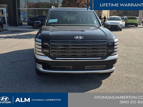 New 2026 Hyundai Palisade Calligraphy FWD image 3