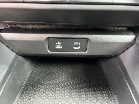 Used 2023 Honda Accord LX image 31