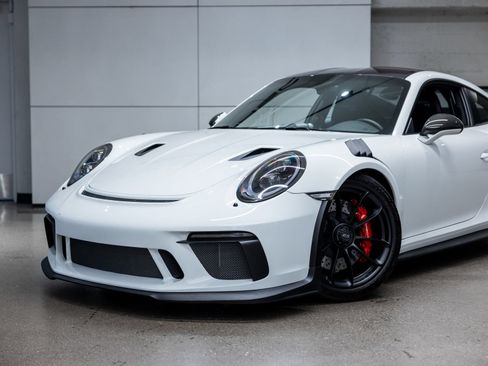 Certified 2019 Porsche 911 GT3 RS RWD image 19