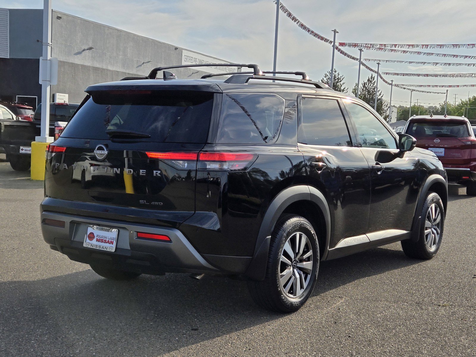 Certified 2026 Nissan Pathfinder SL AWD/4WD image 4