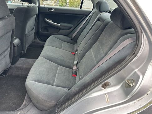 Used 2005 Honda Accord EX image 8