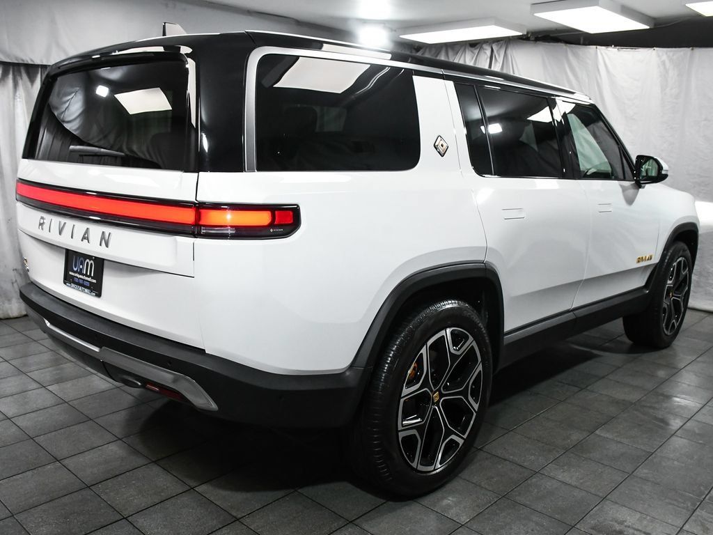 Used 2022 Rivian R1S Launch Edition Quad AWD/4WD image 6