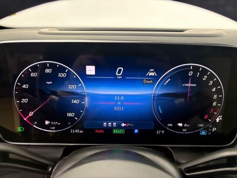 Used 2025 Mercedes-Benz GLC 350e 4MATIC w/ AMG Line image 14