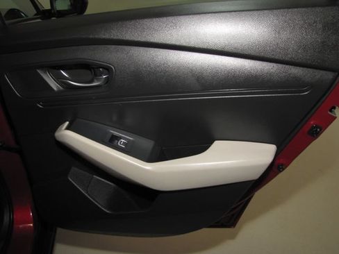 Certified 2023 Honda Accord EX image 19