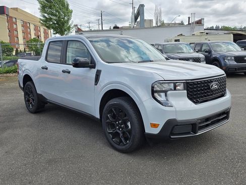 New 2025 Ford Maverick XLT w/ XLT Luxury Package AWD/4WD image 7