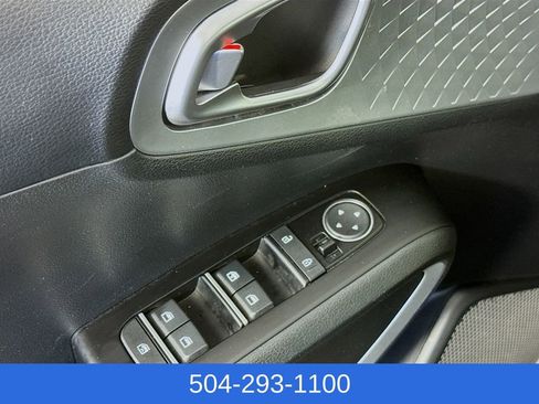 Used 2025 Kia Soul LX w/ LX Technology Package image 17