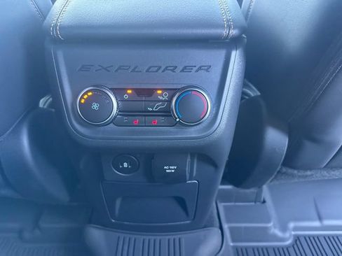 Used 2026 Ford Explorer Tremor w/ Tremor Convenience Package AWD/4WD image 17