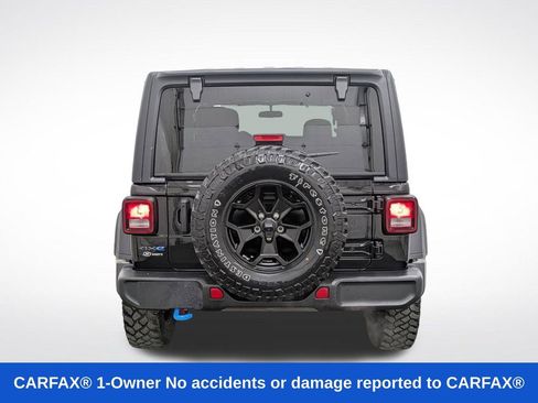 Used 2023 Jeep Wrangler Unlimited w/ Cold Weather Group AWD/4WD image 17