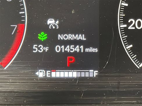 Used 2025 Honda Odyssey Elite image 29