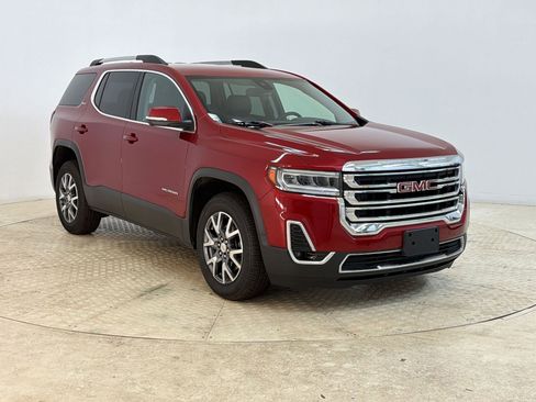 Used 2023 GMC Acadia SLT AWD/4WD image 7